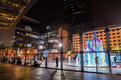 國貿(mào)商城與迪士尼合作 女王艾莎、安娜傾獻(xiàn)2019節(jié)日季冰上奇緣