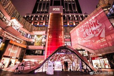 全國13個mall春節(jié)美陳引熱潮，人氣火爆堪比春運